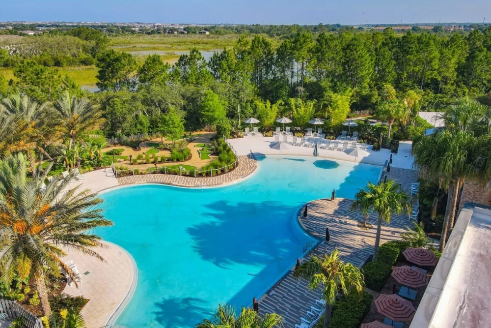 Festival Resort 70