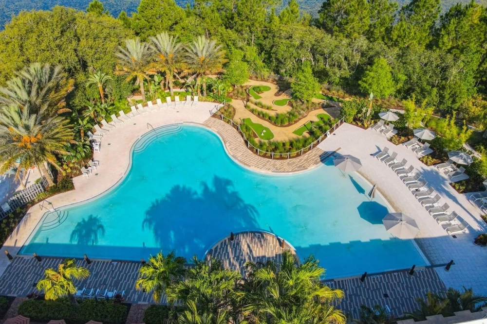 Festival Resort 70
