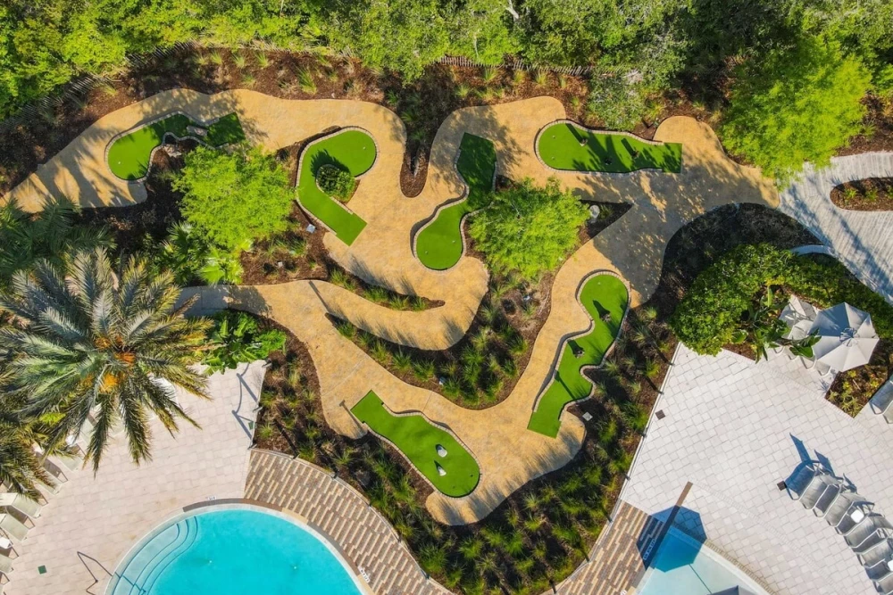 Festival Resort 70