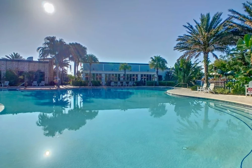 Festival Resort 70