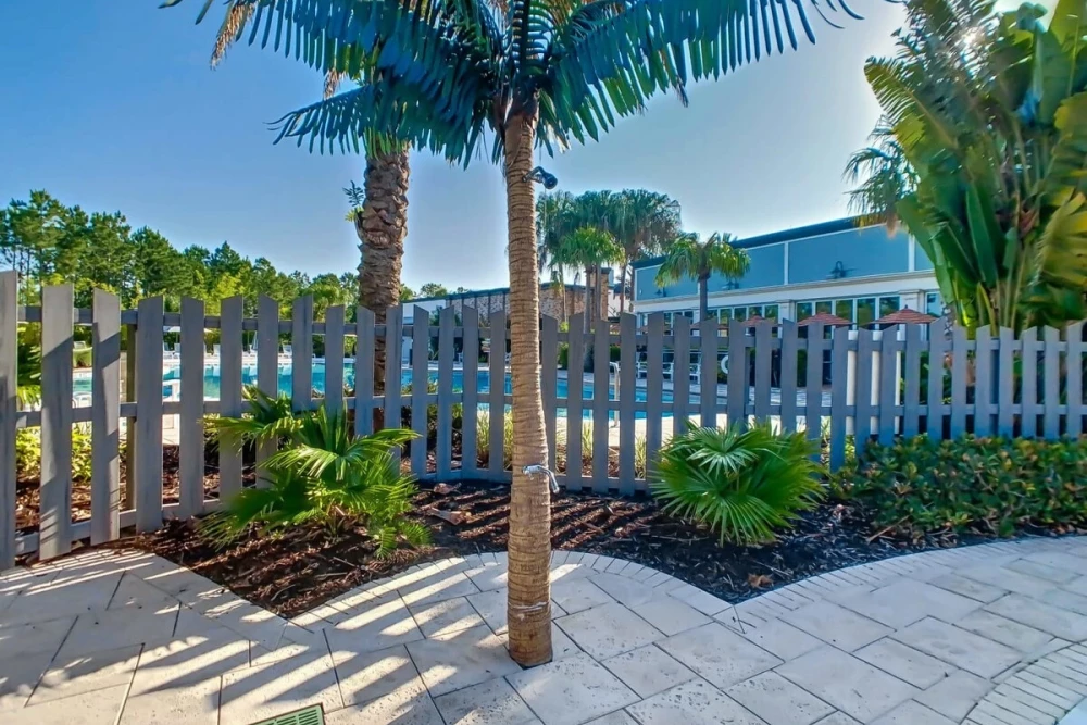 Festival Resort 70