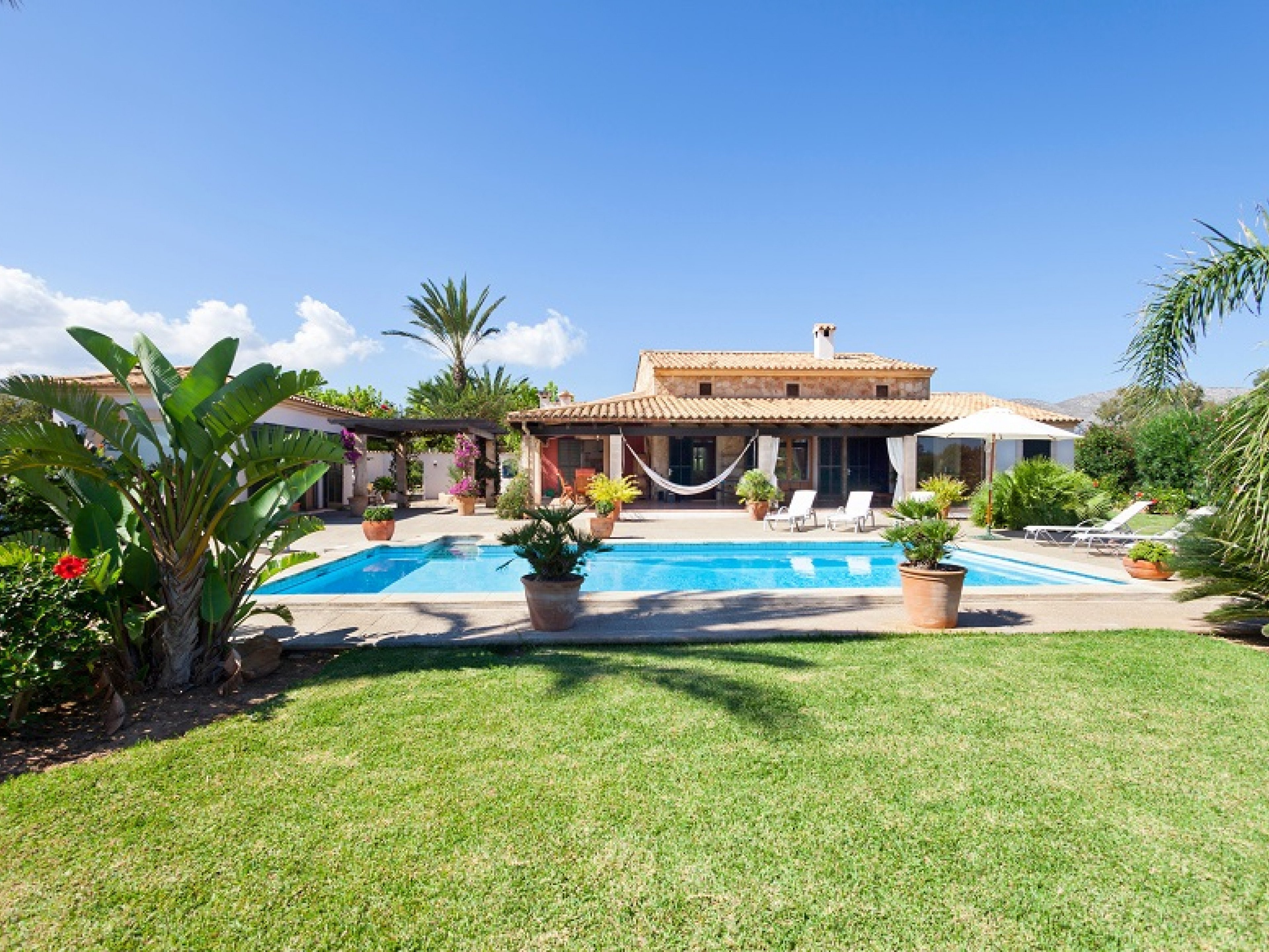 Aumadrava Gran - Majorca holiday villas with pools