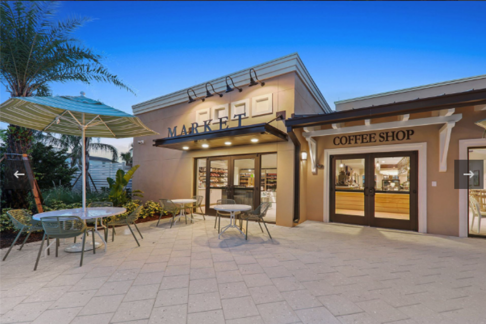 Solara Resort 518