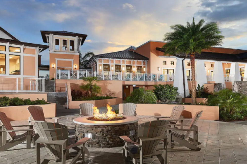 Solara Resort 518
