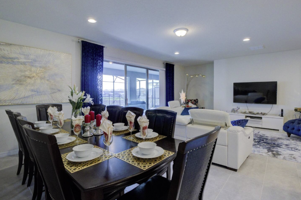 Windsor at Westside 1219