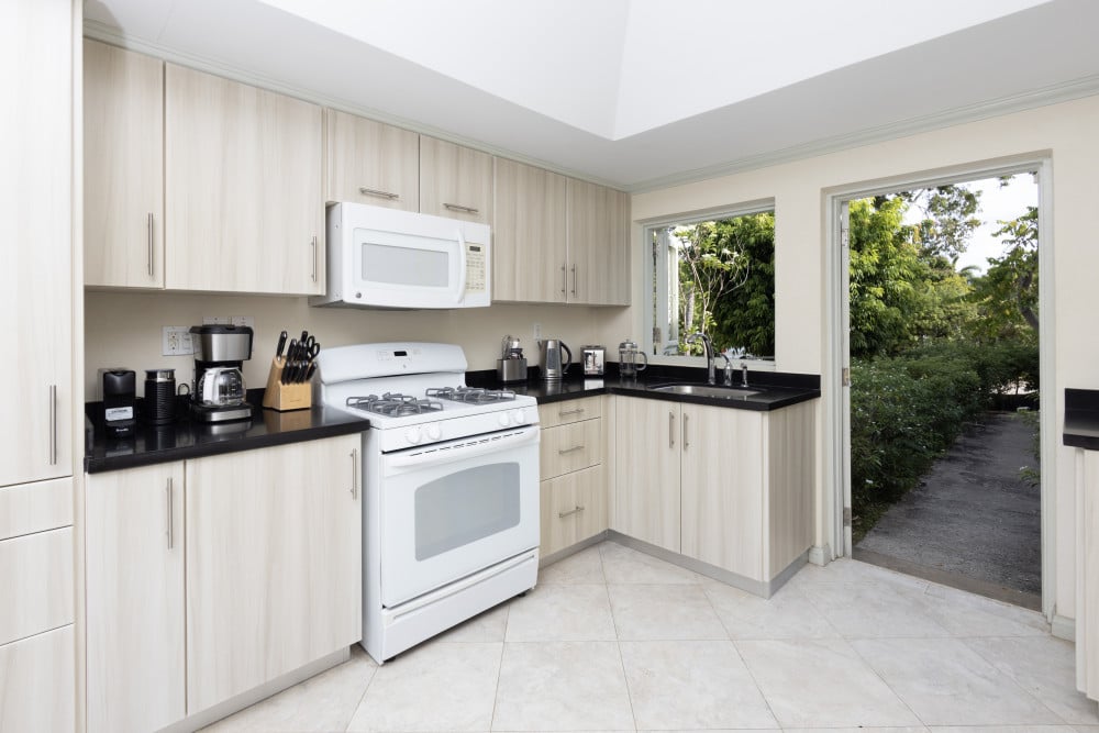 Sandy Lane - Half Moon