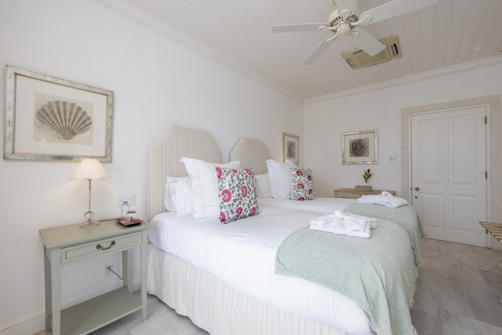 Sandy Lane - Half Moon