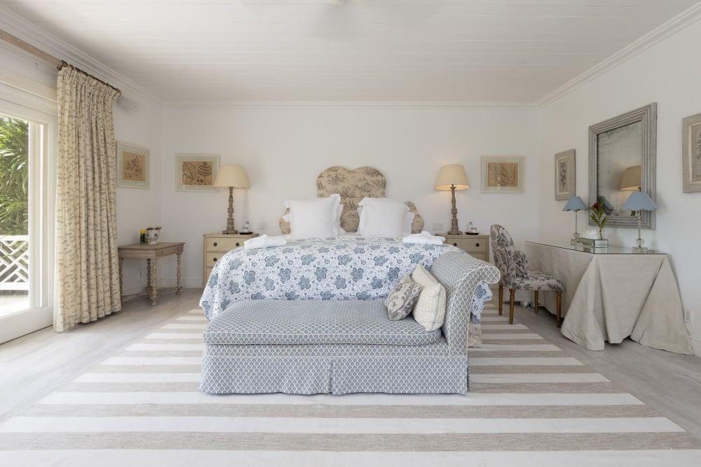 Sandy Lane - Half Moon