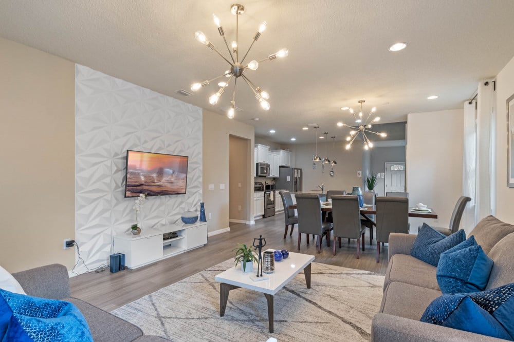 Windsor at Westside 1223