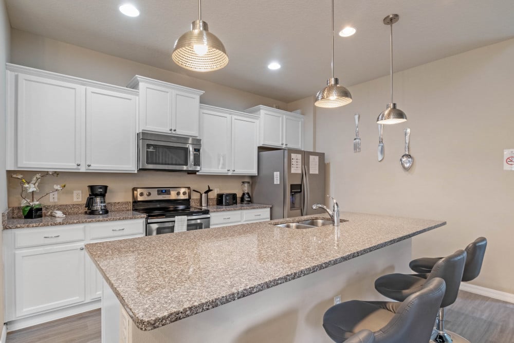 Windsor at Westside 1223