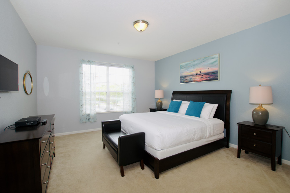 Vista Cay 235