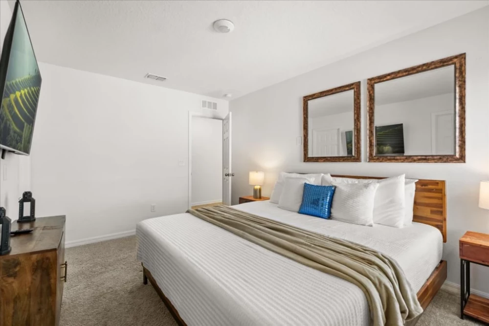 Solara Resort 519