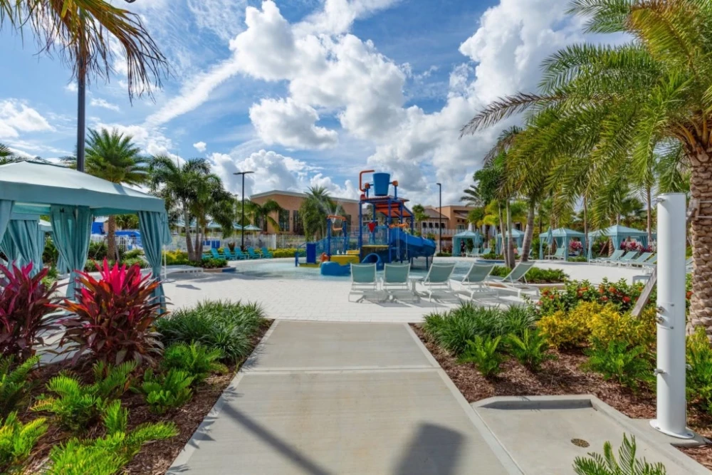 Solara Resort 519
