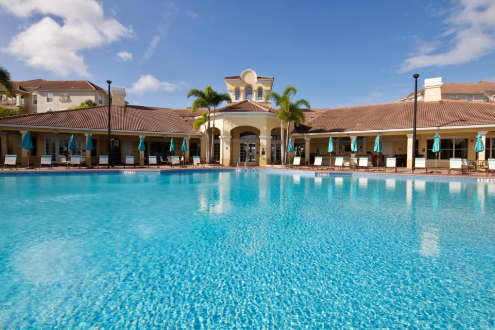 Vista Cay 230