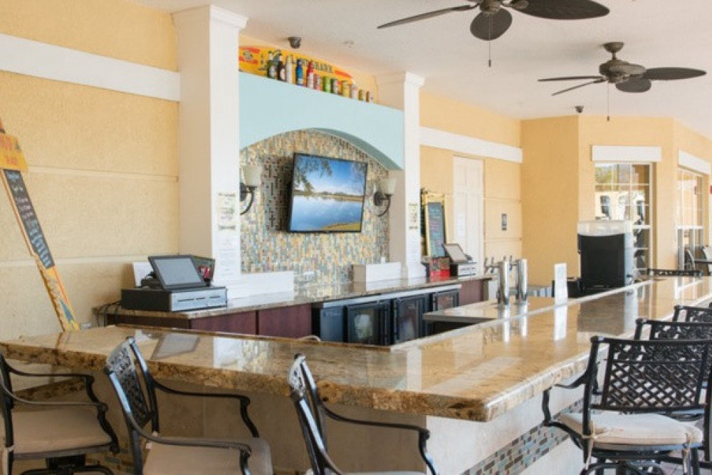 Vista Cay 230