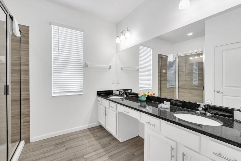 Bella Vida Resort 224