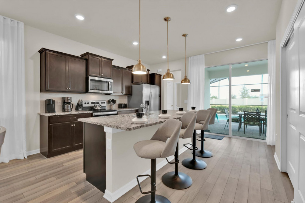 Windsor Island Resort 250