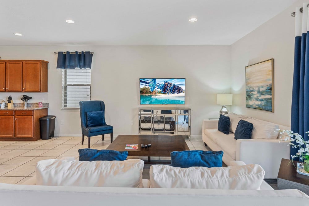 Windsor at Westside 1245