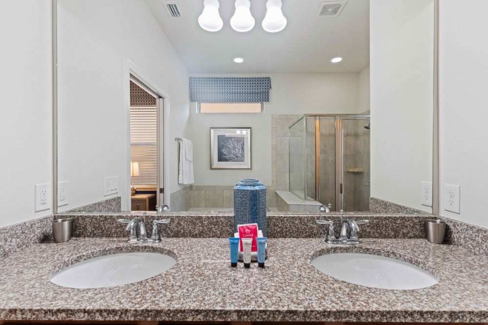 Windsor at Westside 1245