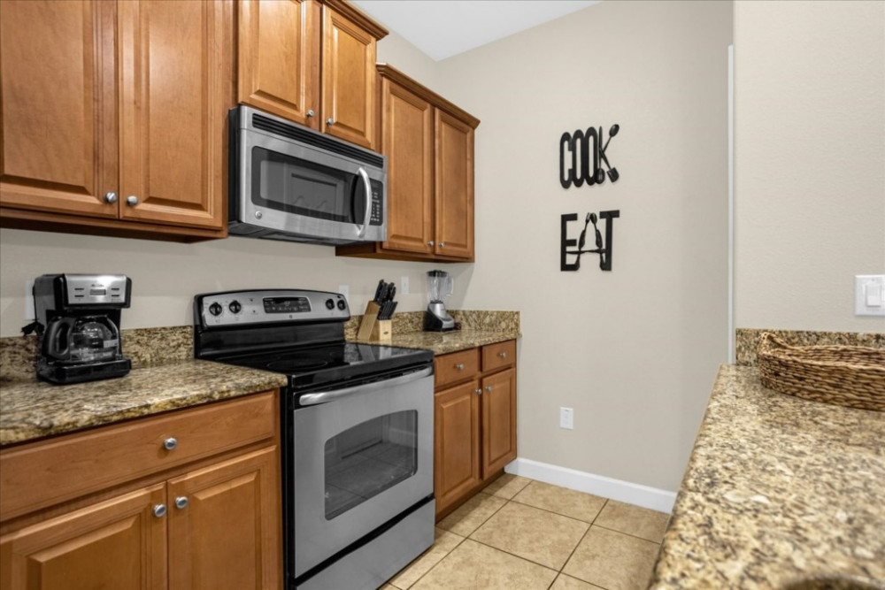 Paradise Palms Resort 332