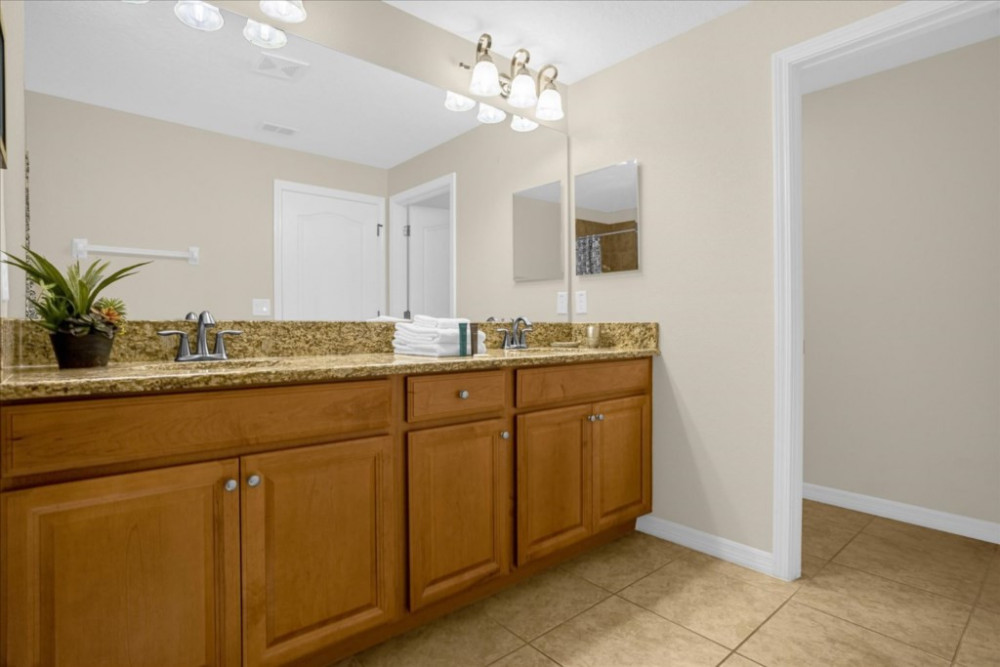 Paradise Palms Resort 332