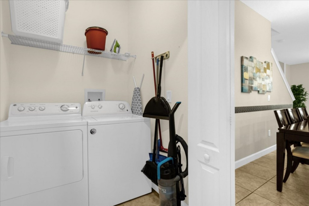 Paradise Palms Resort 332