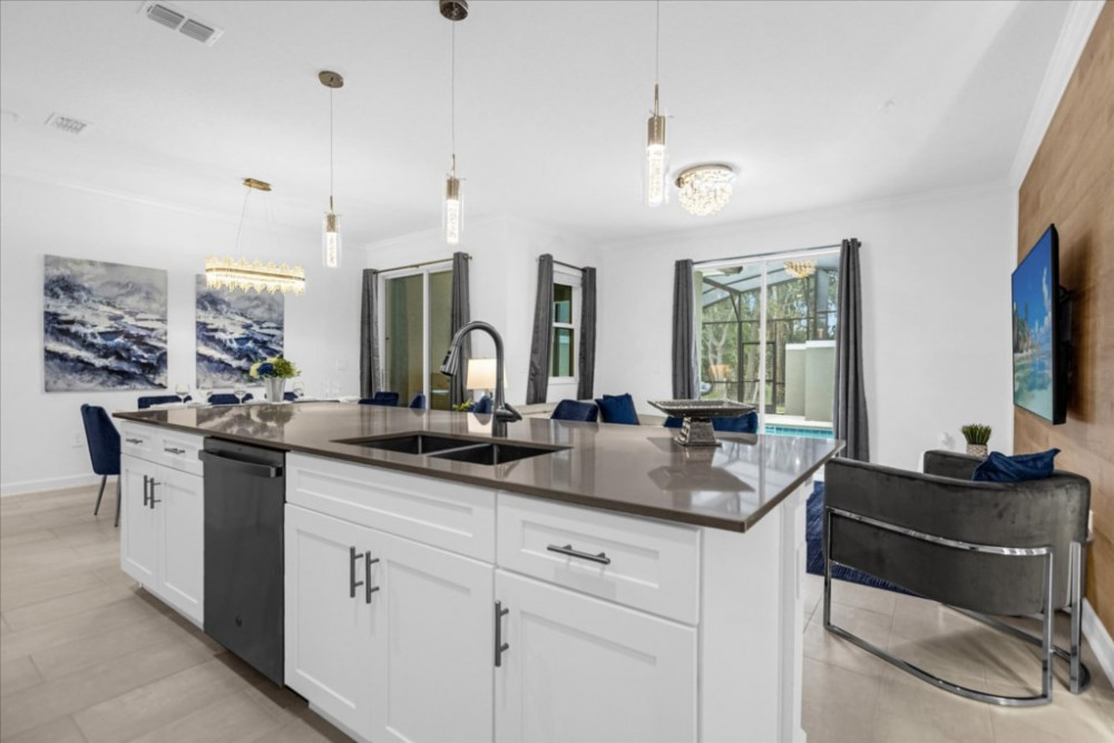 Storey Lake Resort 1121