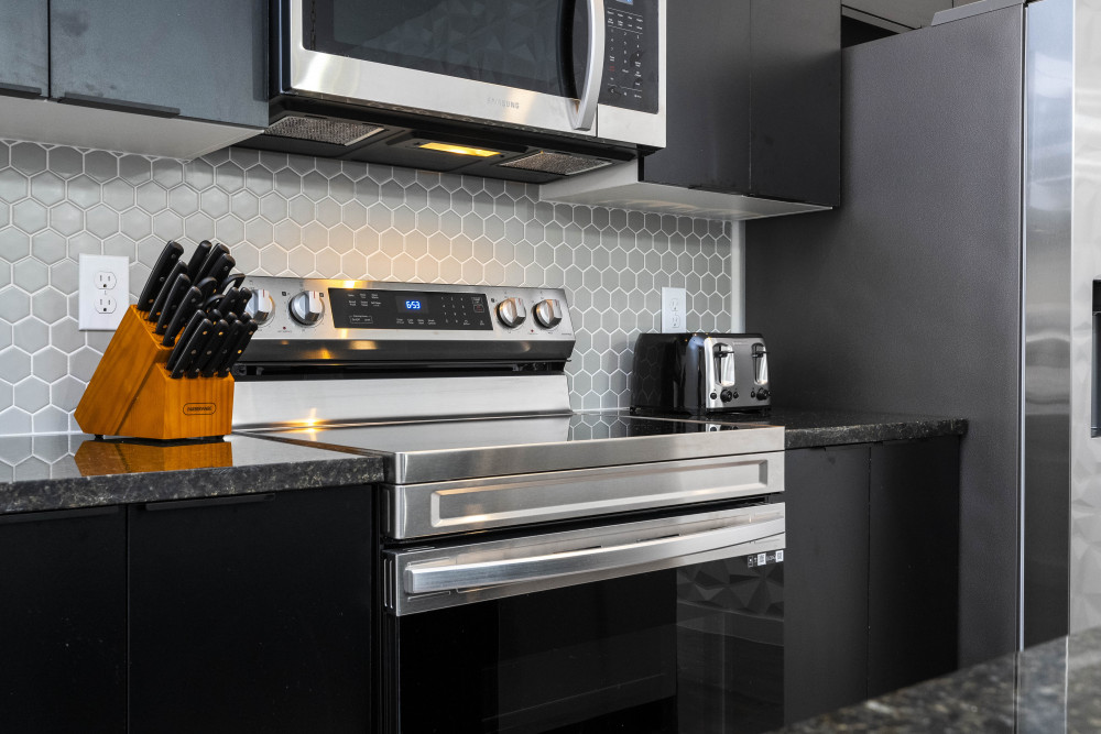 The Hub at Westside 8