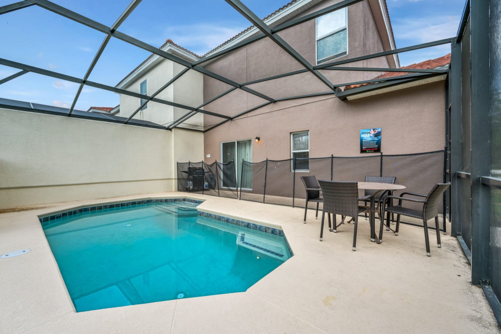 Bella Vida Resort 203