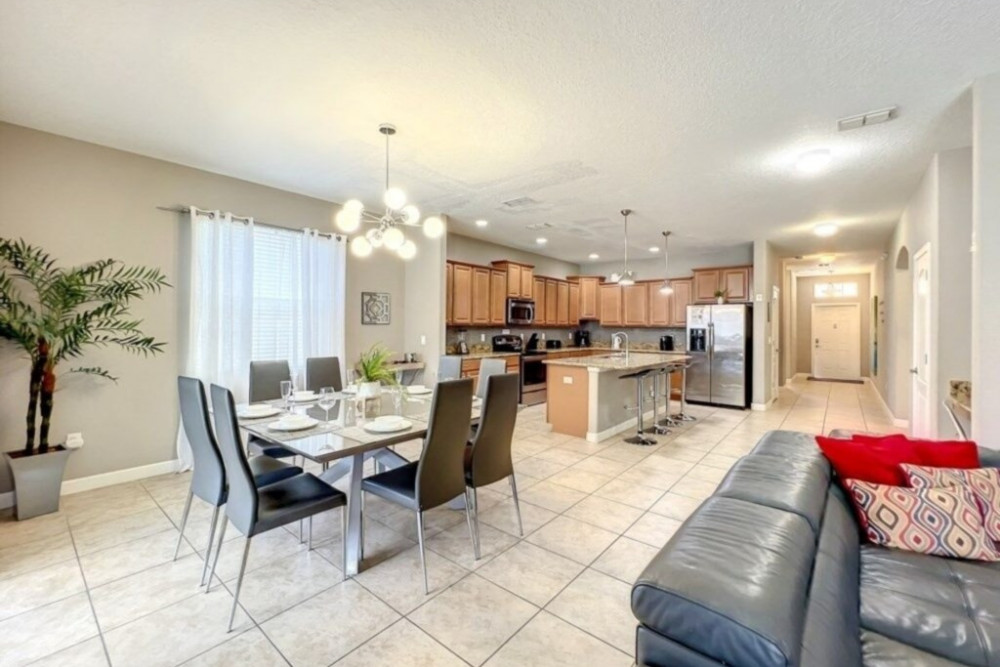 Paradise Palms Resort 334