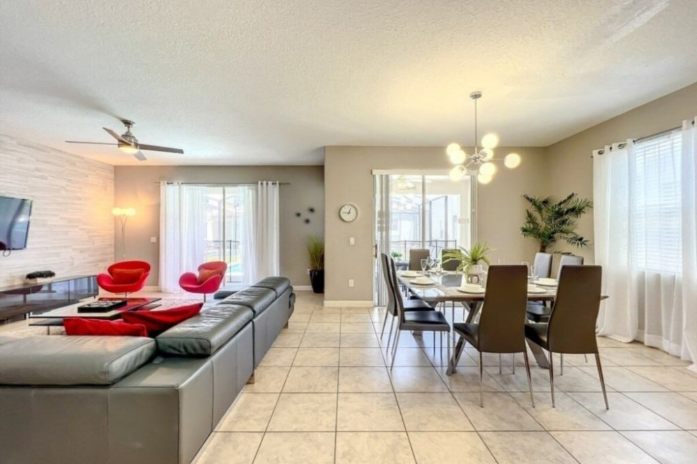 Paradise Palms Resort 334