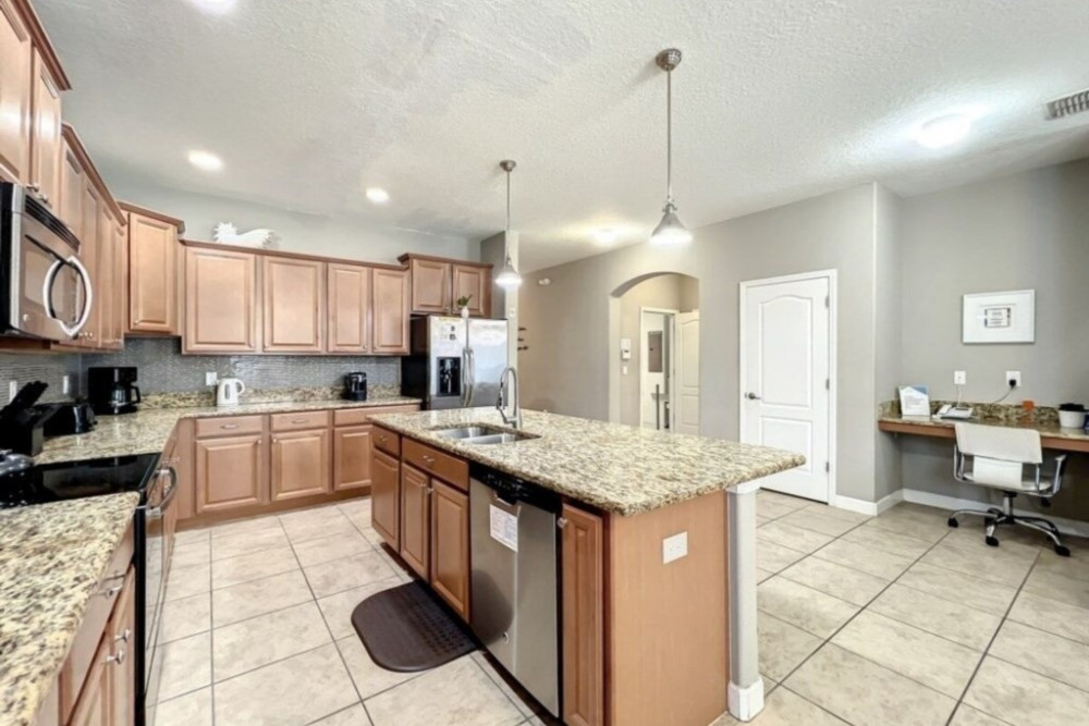 Paradise Palms Resort 334