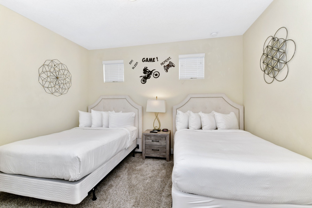 Encore Resort 875