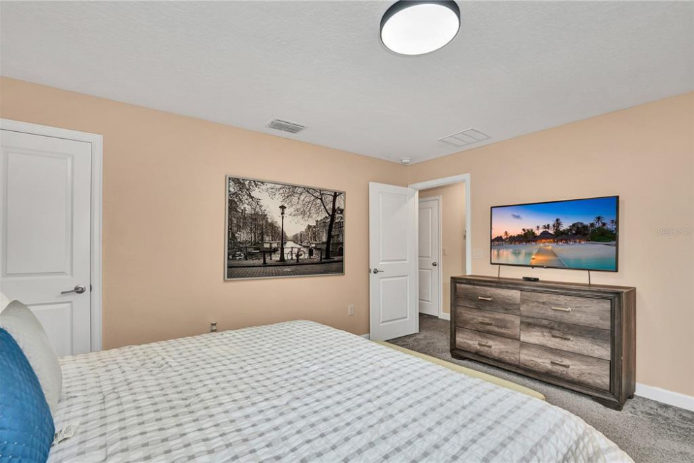 Storey Lake Resort 1089