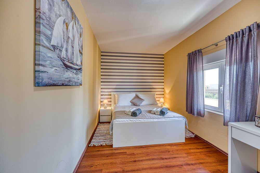 Sveti Filip i Jakov 1