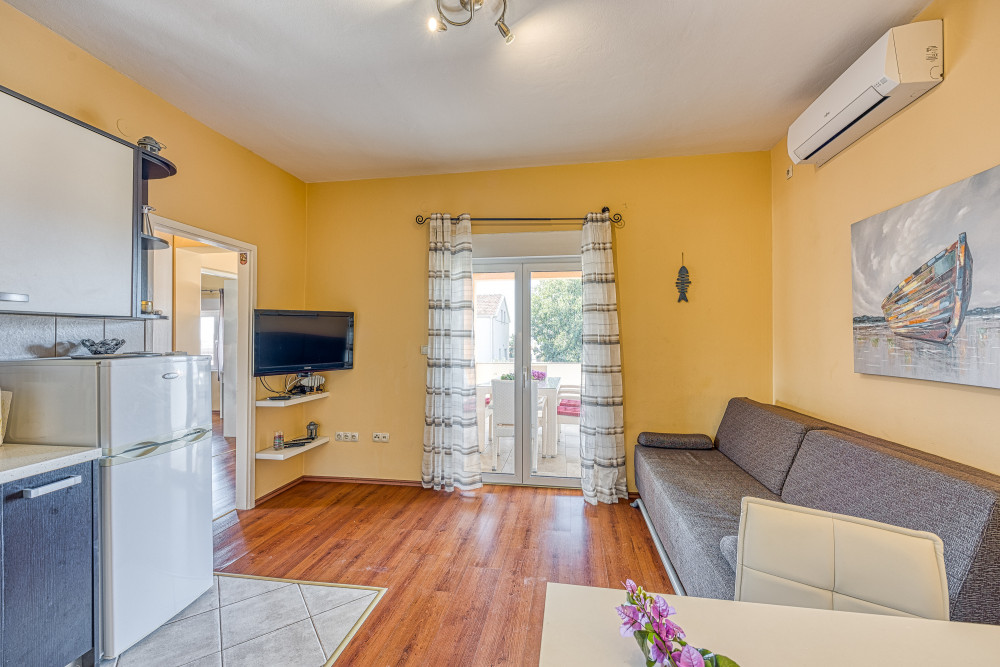 Sveti Filip i Jakov 1