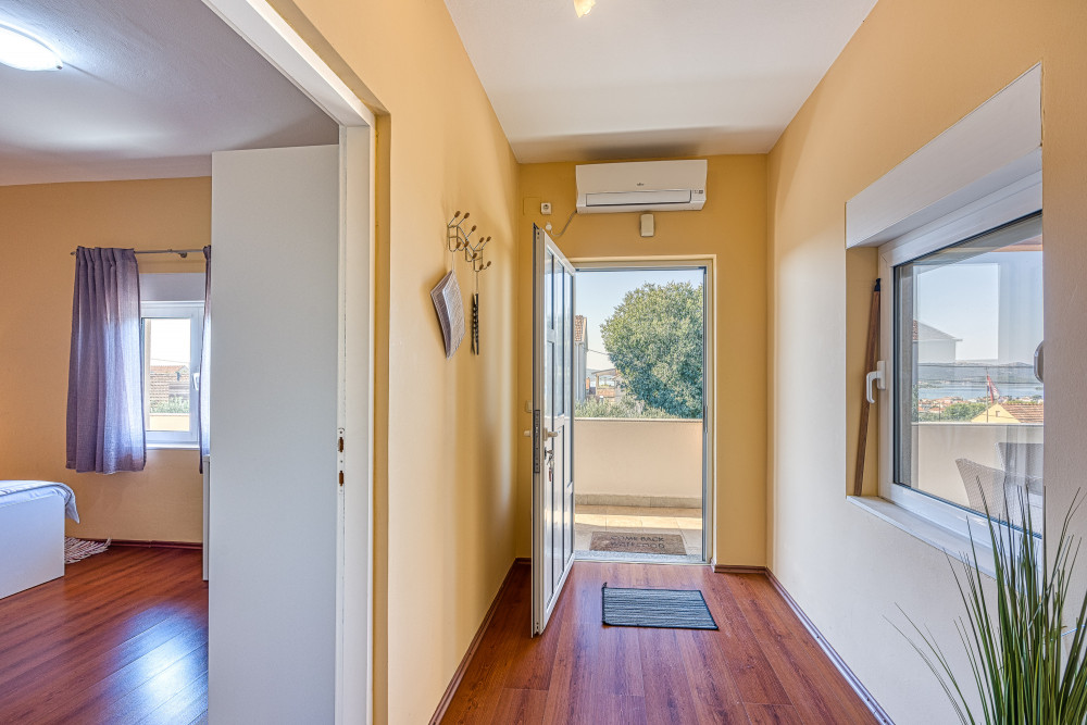 Sveti Filip i Jakov 1