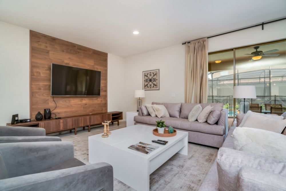 Windsor at Westside 1235