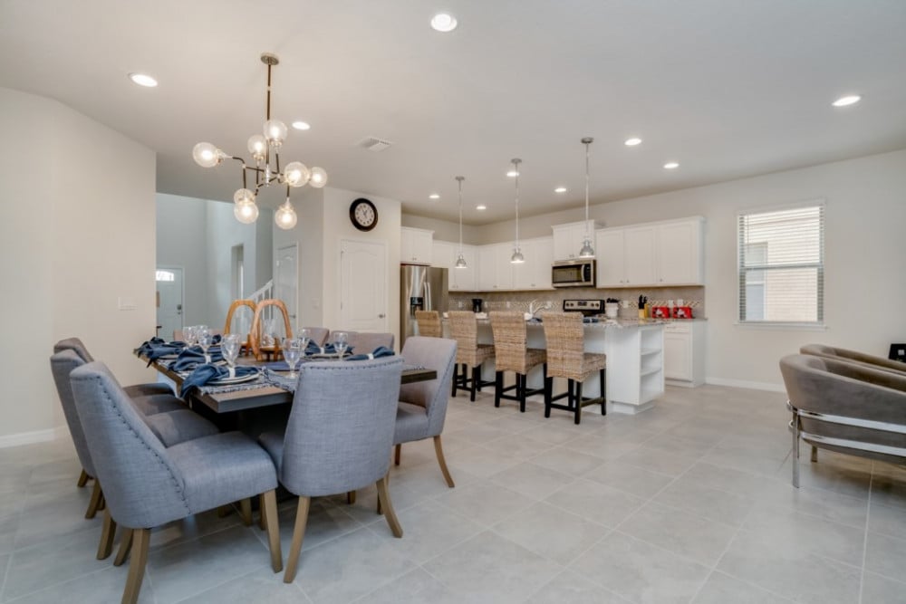 Windsor at Westside 1235