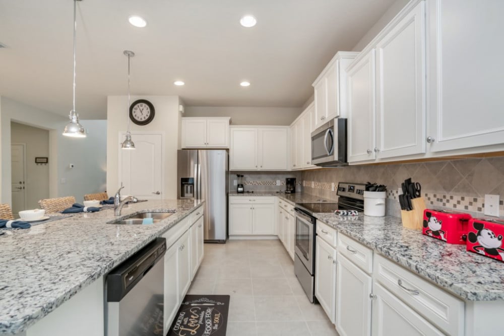 Windsor at Westside 1235