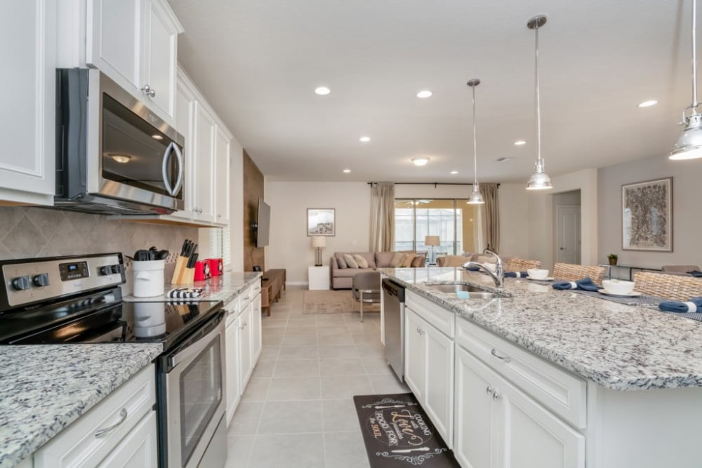 Windsor at Westside 1235