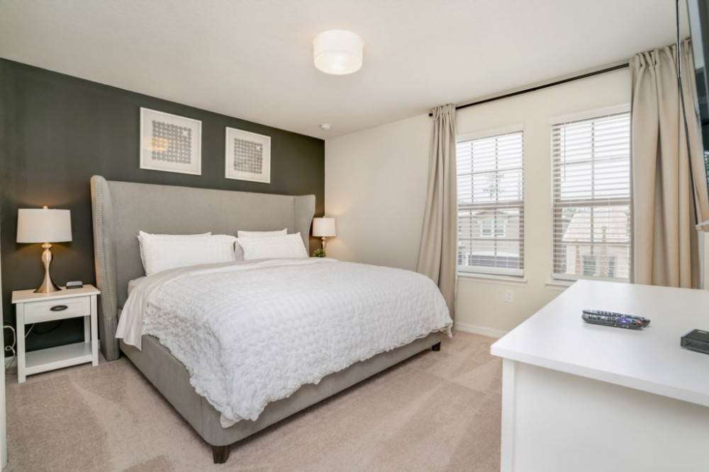 Windsor at Westside 1235