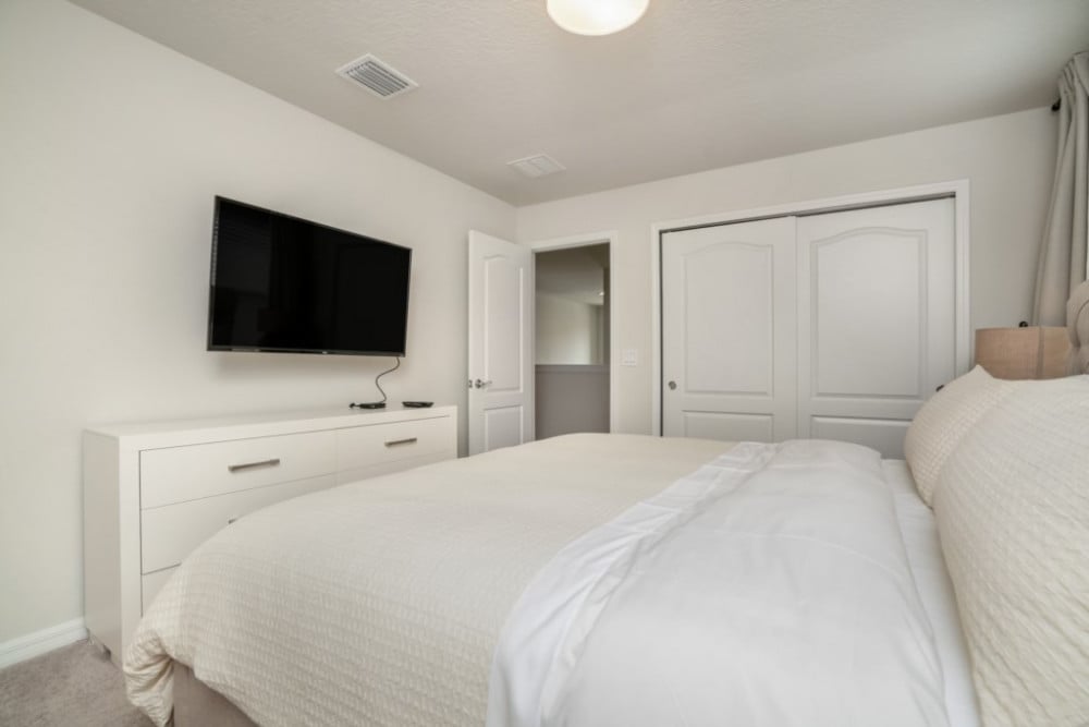 Windsor at Westside 1235