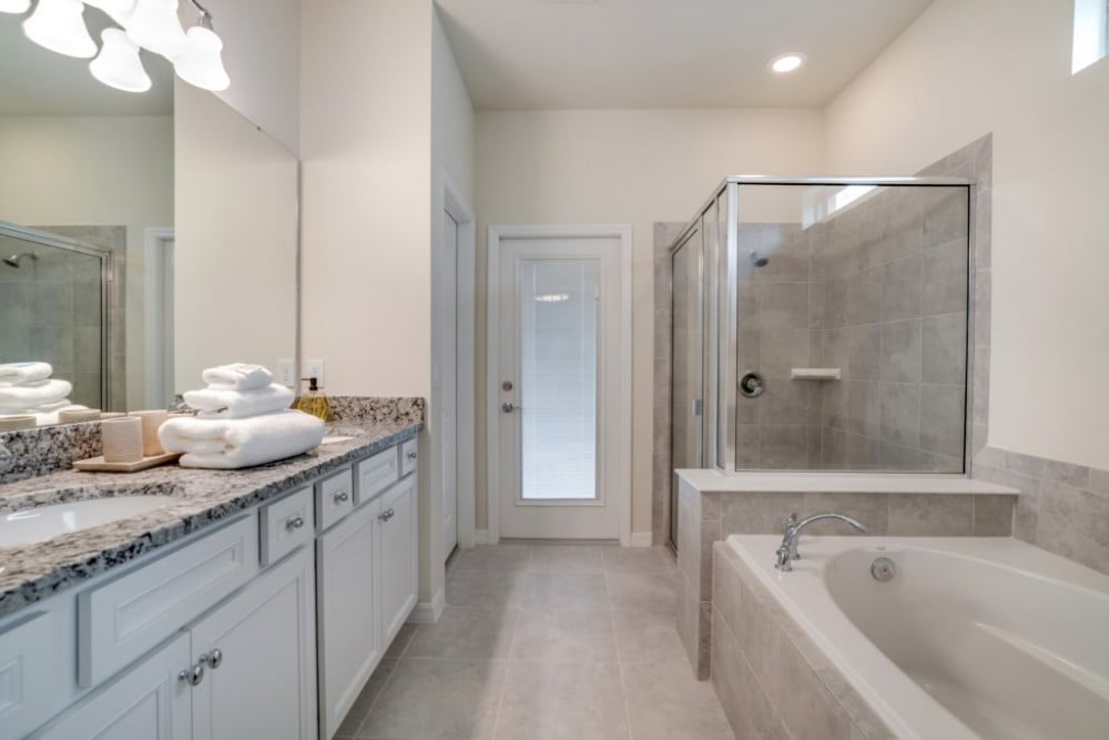 Windsor at Westside 1235