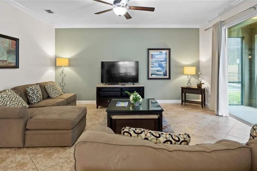 Paradise Palms Resort 342