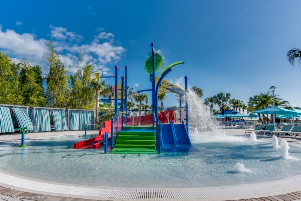 Windsor Island Resort 323