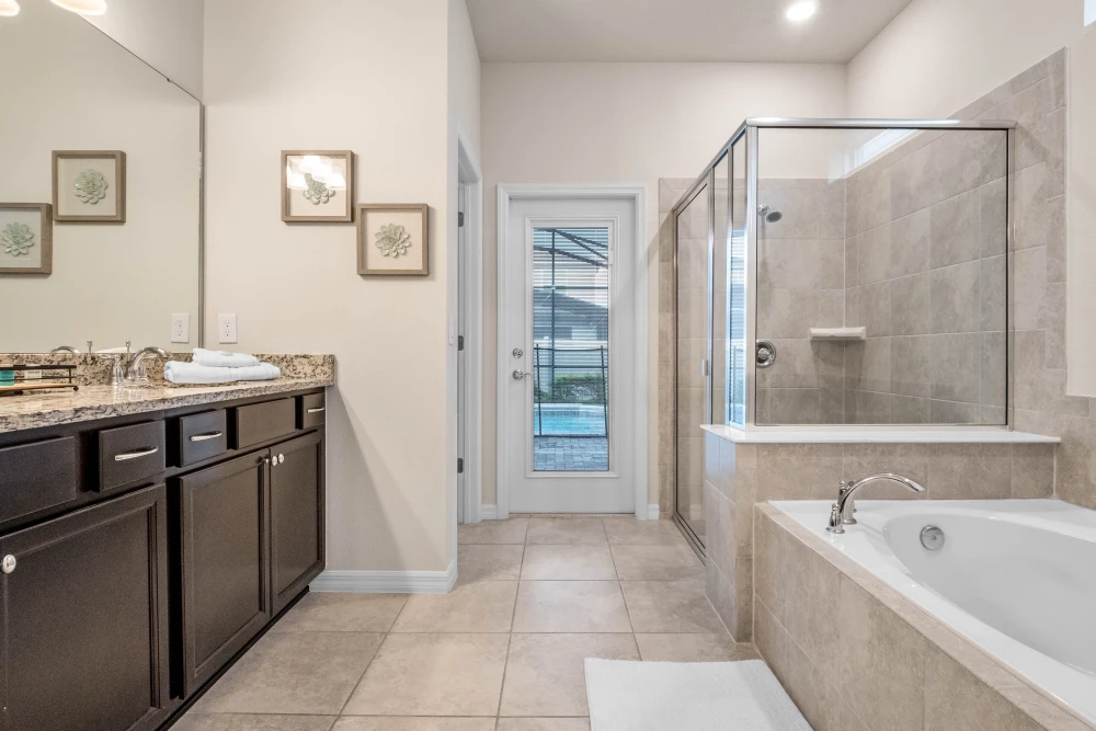 Windsor Island Resort 323