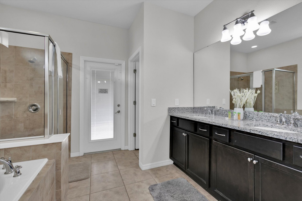 Windsor at Westside 1239