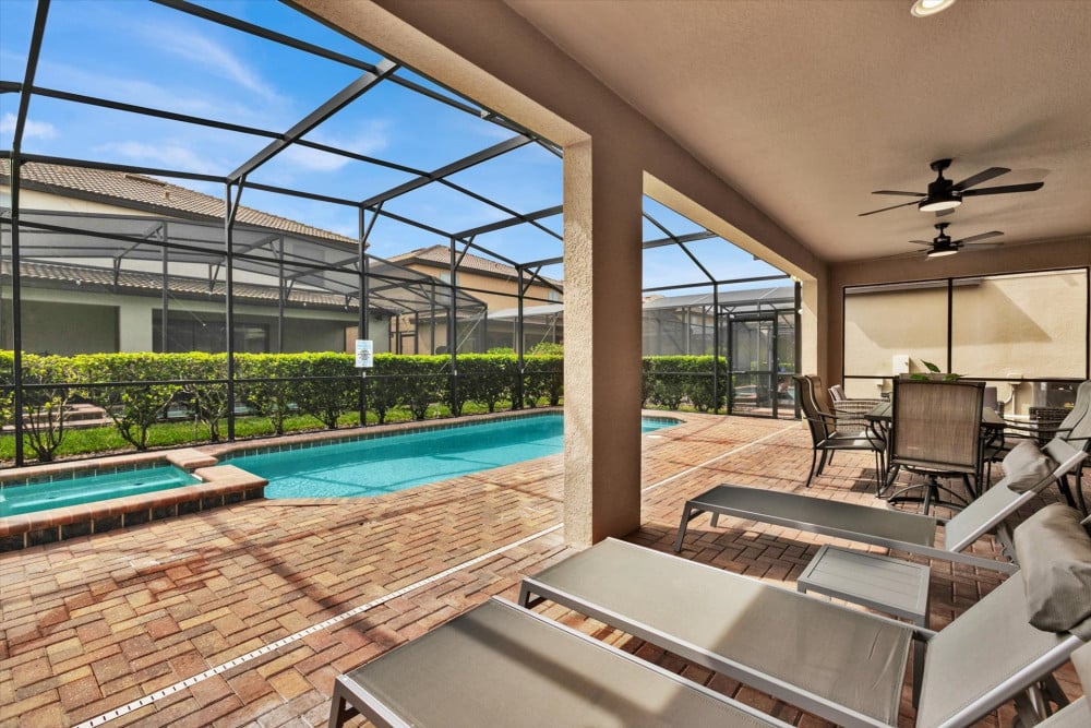 Windsor at Westside 1239