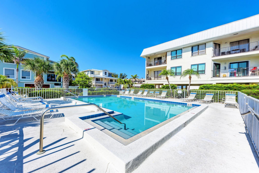Bradenton Beach 81